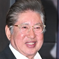 “76歳で39歳年下女性との間に第3子誕生”の韓国俳優、末っ子を溺愛「1日でも長く一緒にいたい」