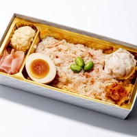蟹飯弁当　1,650円／うぶか