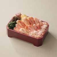 「毛蟹贅沢弁当」3,456円