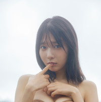 「奥ゆい 1st写真集 ゆいゆい」（C）KADOKAWA/横山マサト