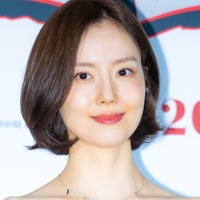 交際報道なしで電撃結婚…女優ムン・チェウォン（39）、授かり婚は否定「来る6月に結婚する」