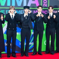 RIIZE、“フェス最強者”の実力発揮！日本・韓国・タイで圧巻ステージ　各地で大合唱巻き起こす 画像