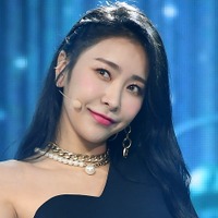 少女時代の“デビュー組”になるも白紙…「極端な選択も考えた」韓国歌手、無名の17年を支えた家族愛に感動の声