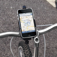 TUNEMOUNT Bicycle mountの取り付けイメージ（iPhoneは別売）