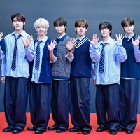日本人メンバー所属！5月デビューのボーイズグループ「YUHZ」、“爽やかさ全開”のビジュアル公開