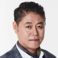 カン・ドンウォンらと共演した俳優イ・ナムヒさん、64歳で死去…闘病中も演劇出演を準備