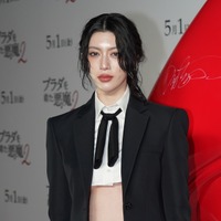 三吉彩花【写真：竹内みちまろ】