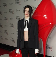 三吉彩花【写真：竹内みちまろ】