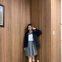 （写真は富田鈴花の公式インスタグラムから）※所属事務所に掲載許諾をもらっています