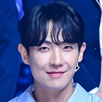 「外見重視、絶対に年下」アイドル出身韓国俳優、結婚相手の条件を赤裸々告白！年下女優と熱愛の過去