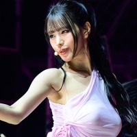アイドルらしからぬ大胆衣装…ナッティ、“透け透け”ハイレッグ・カットに反響「すっごい」「キャー！」