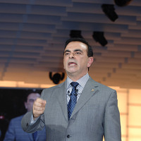 日産の意気込みを力説する、ゴーン社長