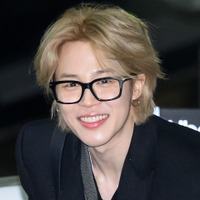 「泣かないで」BTS・JIMIN、少女に寄り添う“神対応”に感動広がる！特別なファンサービスが話題に