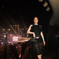 のん、洗練されたmiumiuコーデ披露！「やっとお会いできた」齋藤飛鳥とのツーショットも公開