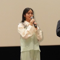 藤原さくら【写真：竹内みちまろ】