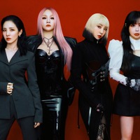 「私を麻薬中毒者に」メンバー間の暴露騒動で“絶縁説”も囁かれた2NE1、完全体ショットにファン感動