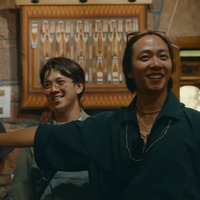 『Travis Japan Summer Vacation!! ―7人のアメリカ旅―』(c) 2026 DISNEY ENTERPRISES, INC.配信表記：ディズニープラスにて独占配信中---