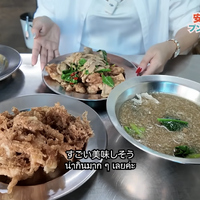 【アジア美食レポート】50円串焼きに幻の赤バナナ、揚げ麺ラートナーも！スクンビット101の路地裏グルメ