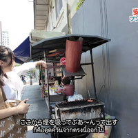 【アジア美食レポート】50円串焼きに幻の赤バナナ、揚げ麺ラートナーも！スクンビット101の路地裏グルメ