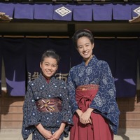 村上蘭、石橋静河　（C）NHK