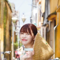 岸明日香 写真集『Trajectory』撮影 : 榊原裕一ワニブックス刊