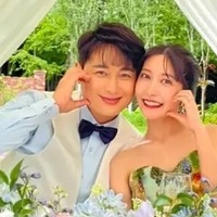“モンペ”騒動で炎上後の悲報…14歳下の日本人女性と結婚の韓国俳優、妻と娘に健康異常
