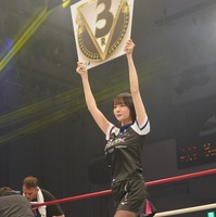 岡田紗佳【写真：竹内みちまろ】