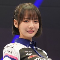 岡田紗佳【写真：竹内みちまろ】