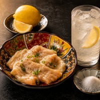 絶品塩ホルモンとレモンサワー