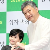 桒木里夢は“初韓国”！綾瀬はるか、千鳥・大悟主演『箱の中の羊』を引っ提げ是枝監督が1年ぶり訪韓