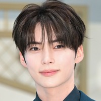 ZB1ソン・ハンビン、フェロモン大放出！キケンな眼差しにファン悶絶「鼻血でる」「沼でしかない」