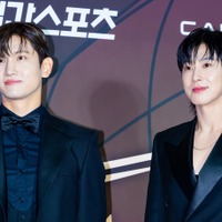 東方神起、ケンカで気まずい空気に？ユンホが明かした音楽番組でのチャンミンとの仲直りの裏話
