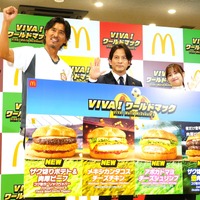 中澤佑二、岡田准一、影山優佳【撮影：小宮山あきの】