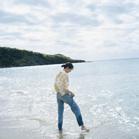 撮影：三宮幹史／『比嘉愛未エッセイ集　またね。』（講談社）