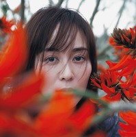 撮影：三宮幹史／『比嘉愛未エッセイ集　またね。』（講談社）