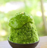 丹波産大納言小豆と宇治抹茶エスプーマ／丹波本店限定
