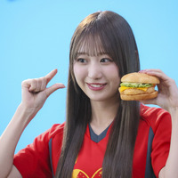 ＝LOVEがマクドナルドと初コラボ！人気曲『ラブソングに襲われる』をオマージュしたWebCMが公開！