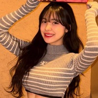 デカいし細い！常人離れした抜群のスタイル！韓国人気チアのイ・ダヘ、圧巻プロポーション際立つ近況