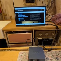 キャプション：最終的に採用したポータブルセカンドスクリーン。軽量でセットアップも簡単（C）Tory Delury