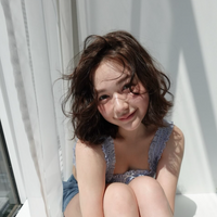 村重杏奈（写真は公式インスタグラムから）※所属事務所に許諾を得ています