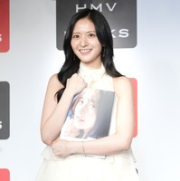 金川紗耶【撮影：小宮山あきの】