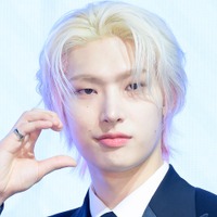 ウィル・スミスと笑顔で握手も！ATEEZ・ミンギ、スターオーラ全開の“豪華SHOT”に反響続々「惚れちゃう」