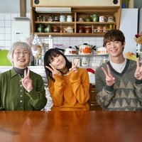 特集ドラマ「しあわせは食べて寝て待て～早春の養生編～」撮影時のオフショット