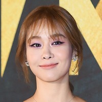 「後でいじれるから誰でも歌手に…腹立つ」元韓国アイドル、“生歌派”として怒りをあらわに