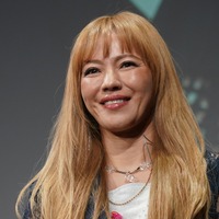 LINA【写真：竹内みちまろ】