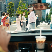 アイスカフェラテ「真夏のエスケープ」篇