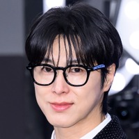 東方神起・ユンホ、オッドアイも似合うトップアイドル！深い余韻を残すバラードを予告