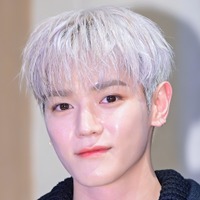 NCT・テヨン、寄付総額は1億ウォン超え…“11年間”続けた多文化学生支援が話題