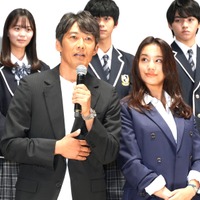 反町隆史、高橋メアリージュン【撮影：小宮山あきの】