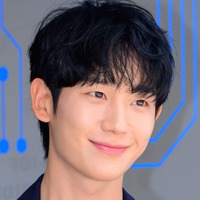 本当に38歳？俳優チョン・ヘイン、奇跡の”童顔ビジュアル”にファン衝撃「大学生みたい」